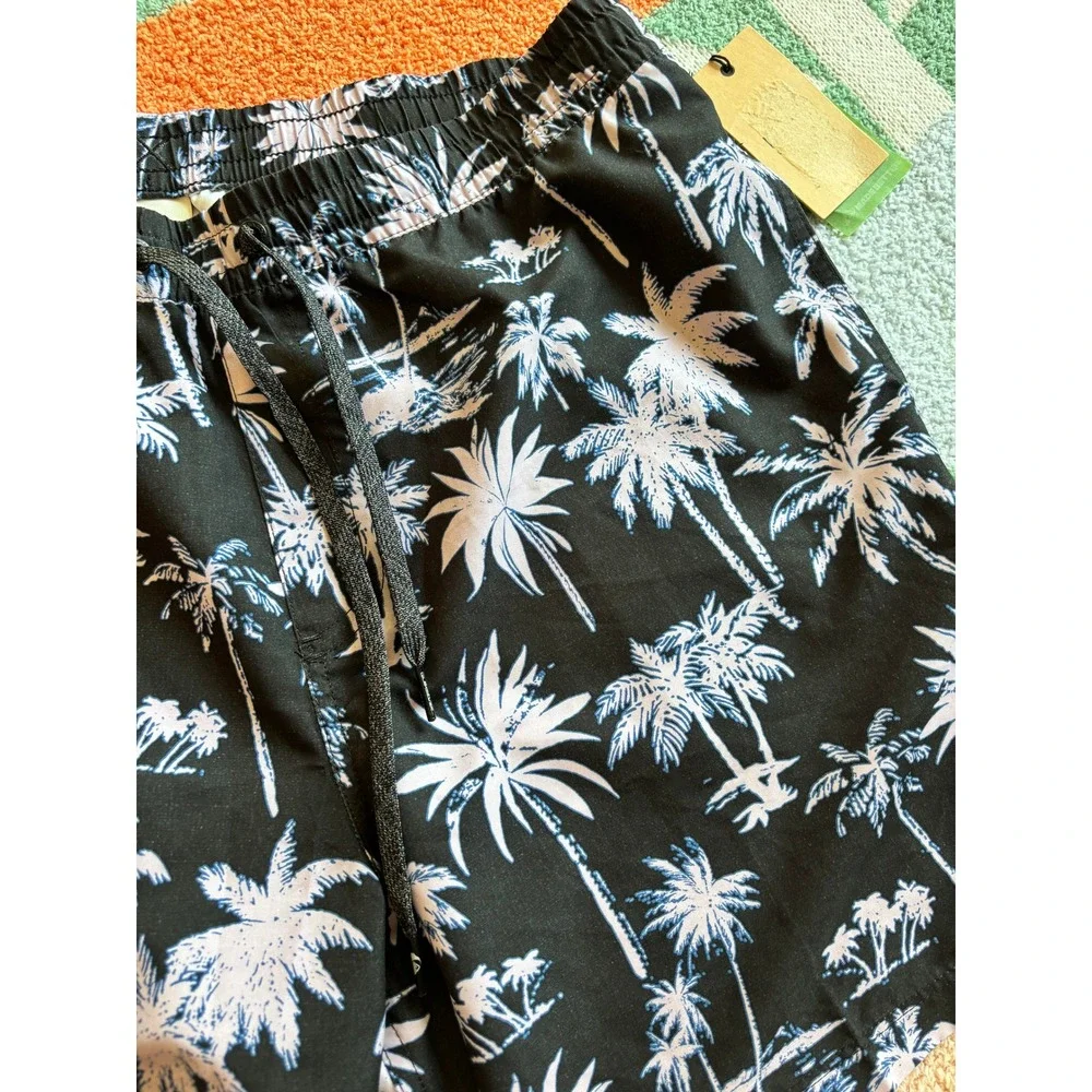 Quiksilver‎ Mens Black Palm Tree Print Swim Trunks Size Large